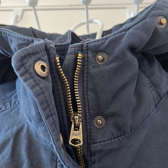 Abercrombie & Fitch Jacket! Size Small! 🥰 - Picture 3 of 11